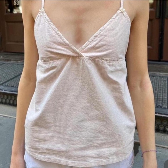 Brandy Melville pink babydoll top - Picture 2 of 6